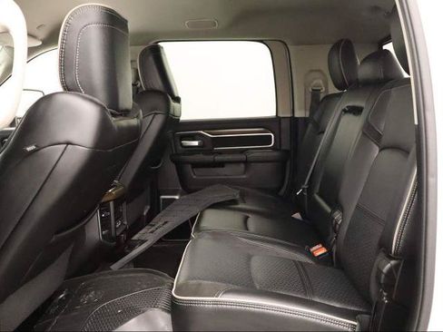 Used 2024 RAM 3500 Laramie AWD/4WD image 33