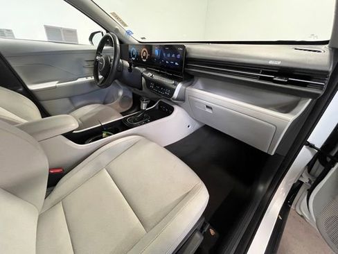 Used 2024 Hyundai Kona SEL image 10