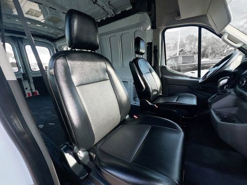 Used 2020 Ford Transit 250 Medium Roof w/ Load Area Protection Package image 30