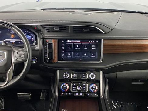 Certified 2023 GMC Yukon XL Denali Ultimate image 19