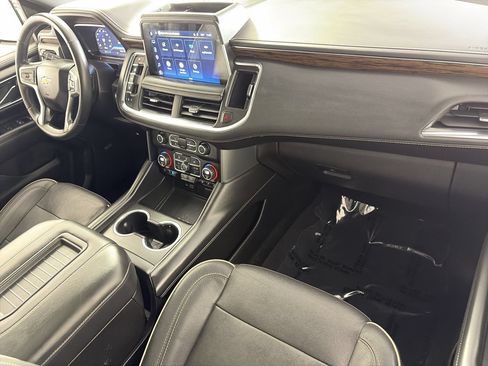 Used 2023 Chevrolet Tahoe Premier AWD/4WD image 25