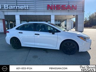 Used 2024 Toyota Corolla LE video 3