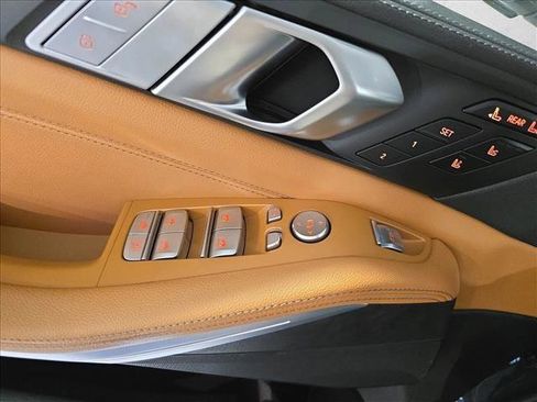 Used 2022 BMW X7 xDrive40i w/ Premium Package image 29