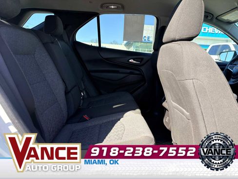 Used 2024 Chevrolet Equinox LT w/ LPO, Floor Liner Package image 19