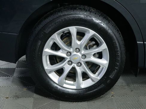 Used 2019 Chevrolet Equinox LT AWD/4WD image 11