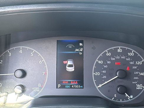 Used 2025 Toyota Corolla SE FWD image 15