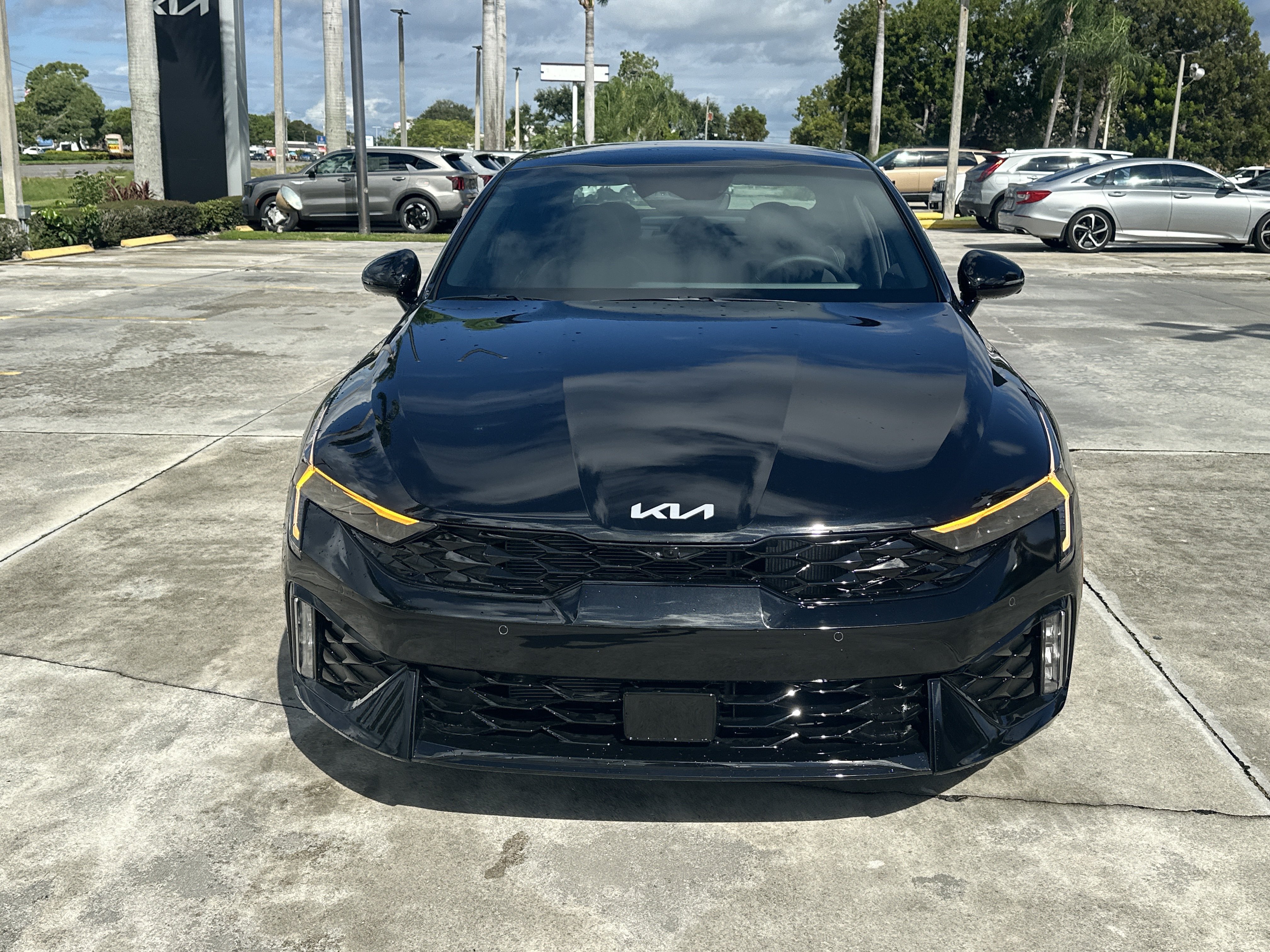 New 2027 Kia K5 GT FWD image 4