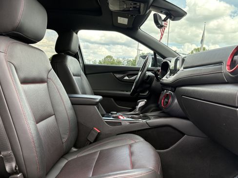 Used 2019 Chevrolet Blazer RS AWD/4WD image 12
