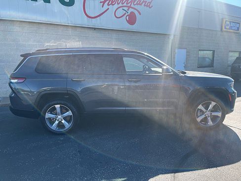 Used 2021 Jeep Grand Cherokee L Limited w/ Trailer Tow Group (B) AWD/4WD image 9
