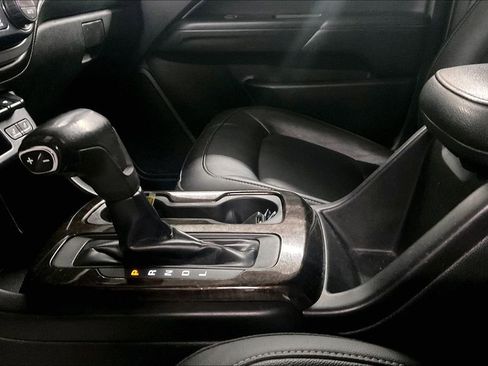 Used 2018 GMC Canyon SLT w/ Trailering Package image 21