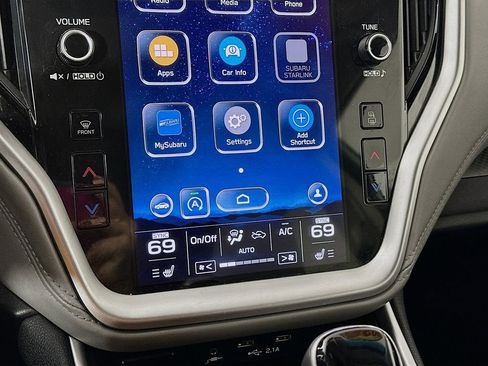 Used 2020 Subaru Outback Premium image 20