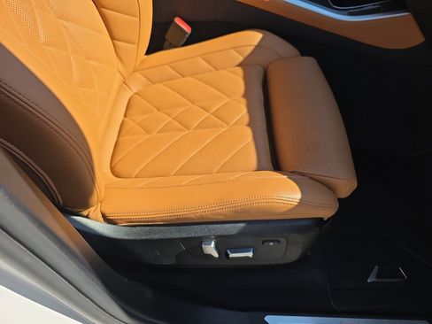 Certified 2023 BMW X5 xDrive40i AWD/4WD image 12