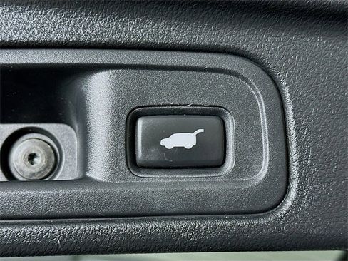 Used 2016 Honda Pilot EX-L image 11