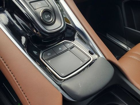 Used 2024 Acura RDX SH-AWD w/ Advance Package image 34