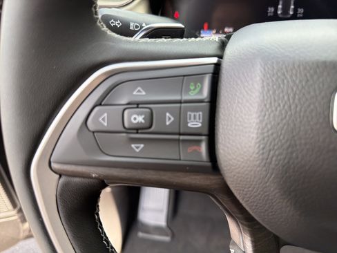 New 2026 Jeep Grand Cherokee Limited RWD image 31