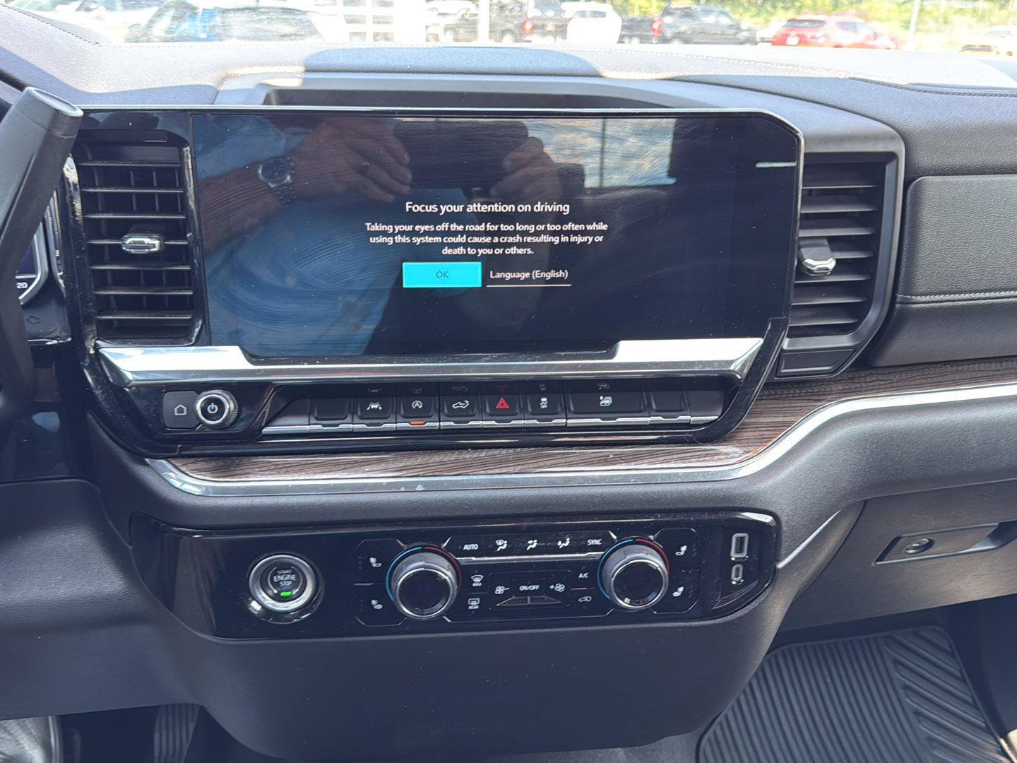 Used 2024 Chevrolet Silverado 1500 RST AWD/4WD image 26