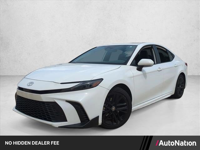 Used 2025 Toyota Camry SE w/ Convenience Package FWD image 1