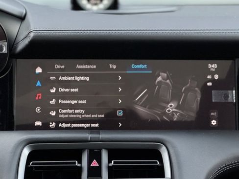 New 2025 Porsche Taycan 4S image 34