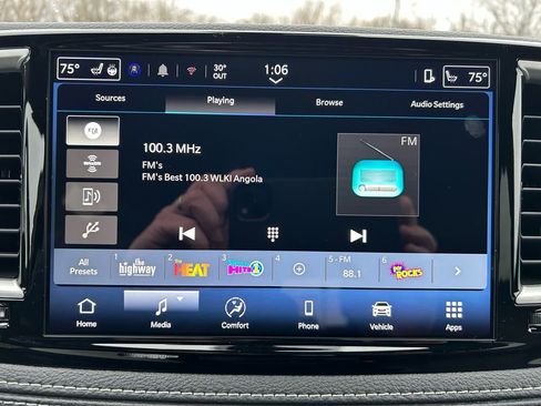 New 2026 Chrysler Pacifica Select w/ S Appearance Package image 22