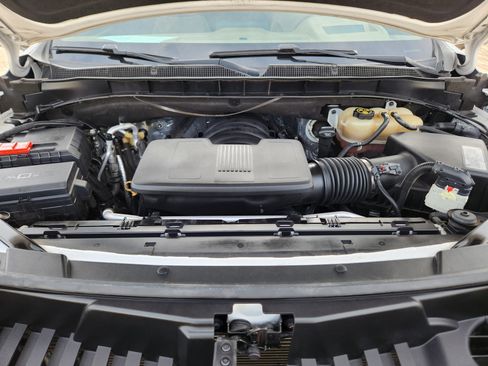 Used 2021 Chevrolet Tahoe Premier w/ Premium Package image 24