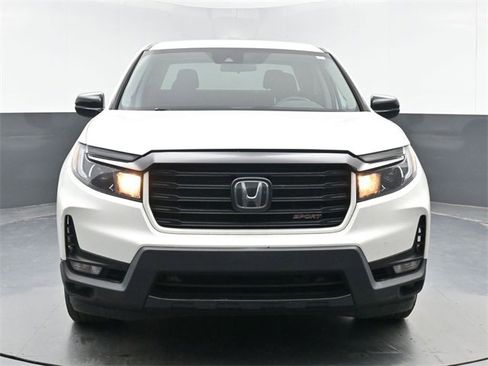 Used 2021 Honda Ridgeline Sport image 3