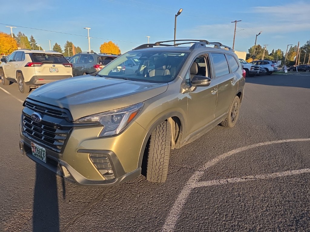 Used 2023 Subaru Ascent Onyx Edition AWD/4WD image 3