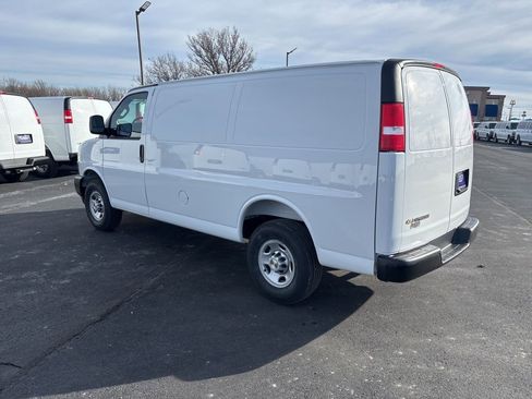 New 2025 Chevrolet Express 2500 w/ Driver Convenience Package RWD image 5