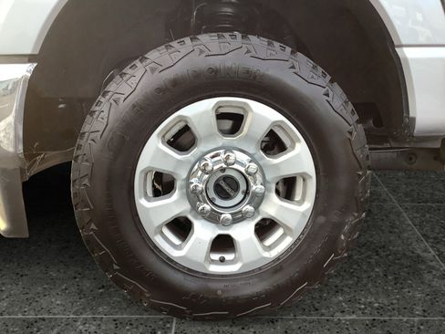 Certified 2024 Ford F350 XLT image 14