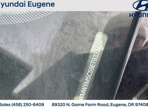 Used 2014 MINI Cooper 2-Door Hardtop image 2