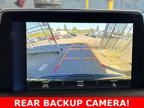 Used 2022 Chevrolet Tahoe RST w/ Sport Performance Package image 21