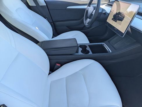 Used 2022 Tesla Model 3 Long Range image 12