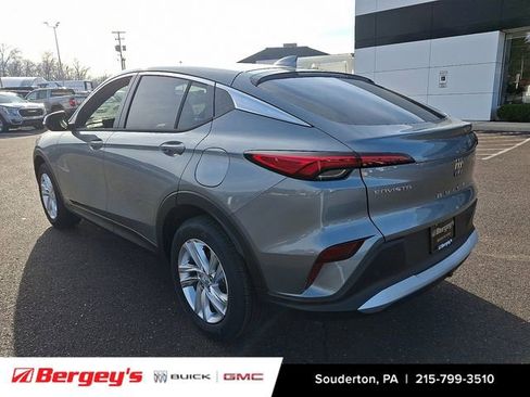 New 2026 Buick Envista Preferred FWD image 3