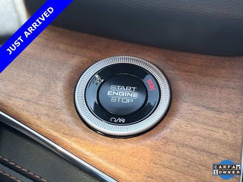 Certified 2025 Jeep Grand Cherokee L Summit AWD/4WD image 40