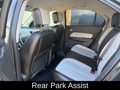 Used 2017 Chevrolet Equinox Premier w/ Enhanced Convenience Package image 17