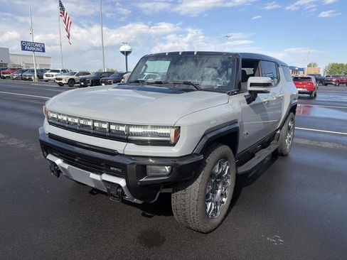Used 2025 GMC Hummer EV 3X AWD/4WD image 13