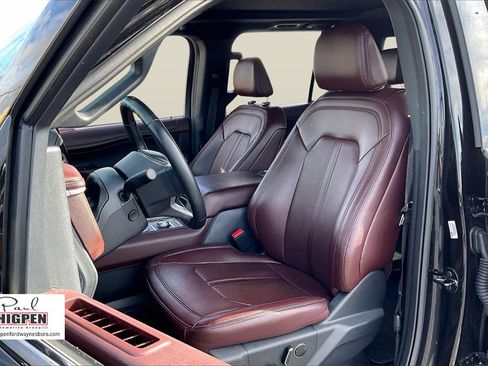 Certified 2024 Ford Expedition Limited image 24