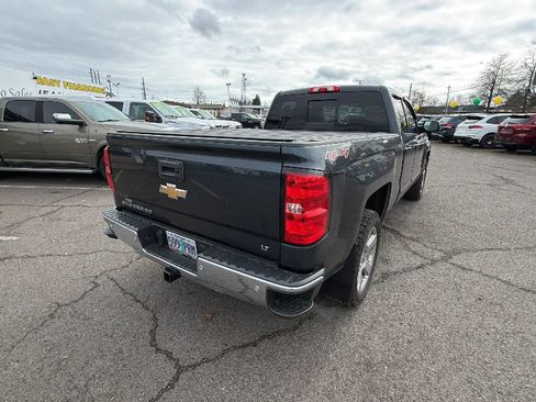 Used 2017 Chevrolet Silverado 1500 LT w/ All Star Edition AWD/4WD image 4