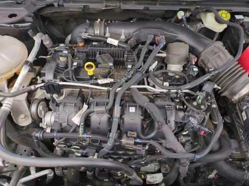 Certified 2021 Lincoln Corsair AWD image 32