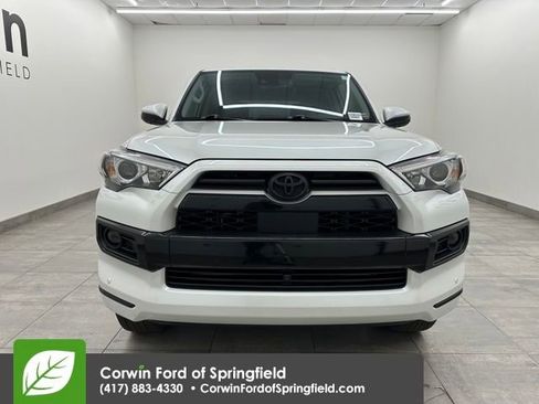 Used 2024 Toyota 4Runner Limited image 7