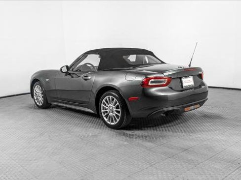 Used 2017 FIAT 124 Spider Classica image 27
