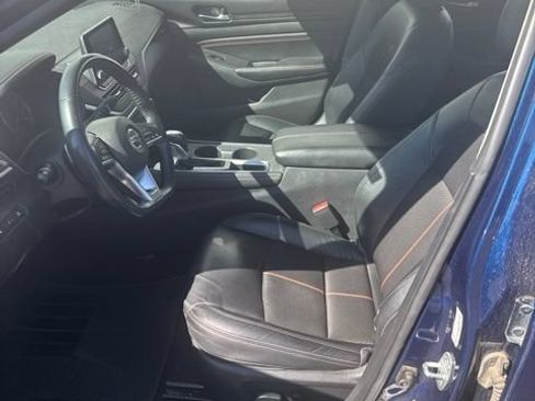 Used 2022 Nissan Altima 2.5 SR FWD image 9
