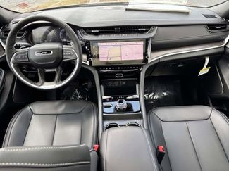 New 2026 Jeep Grand Cherokee Limited w/ Limited Altitude Package AWD/4WD video 2