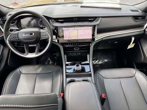 New 2026 Jeep Grand Cherokee Limited w/ Limited Altitude Package AWD/4WD image 2