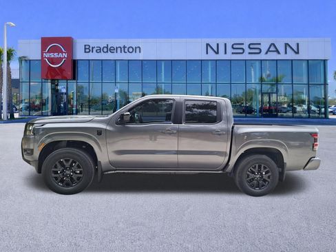 New 2026 Nissan Frontier SV w/ SV Convenience Package AWD/4WD image 3
