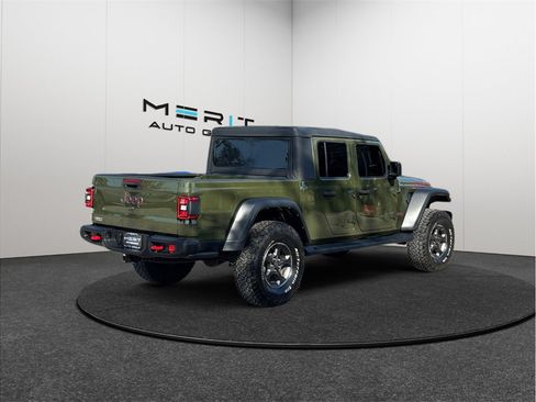 Used 2022 Jeep Gladiator Rubicon w/ LED Lighting Group AWD/4WD image 9
