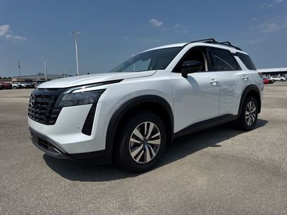 New 2026 Nissan Pathfinder SL