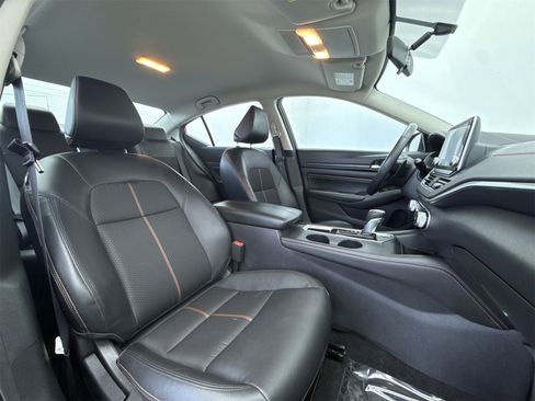 Used 2019 Nissan Altima 2.5 SR image 13