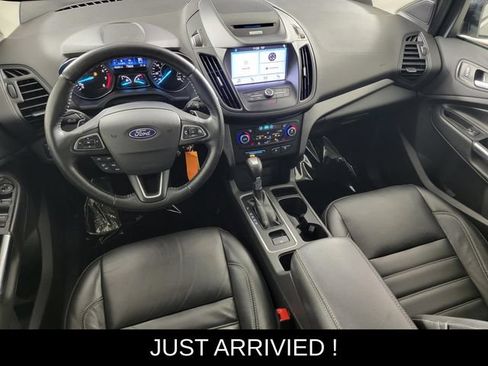 Used 2017 Ford Escape SE w/ SE Leather Comfort Package FWD image 31