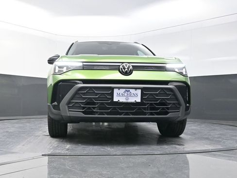 New 2026 Volkswagen Taos SE AWD/4WD image 21
