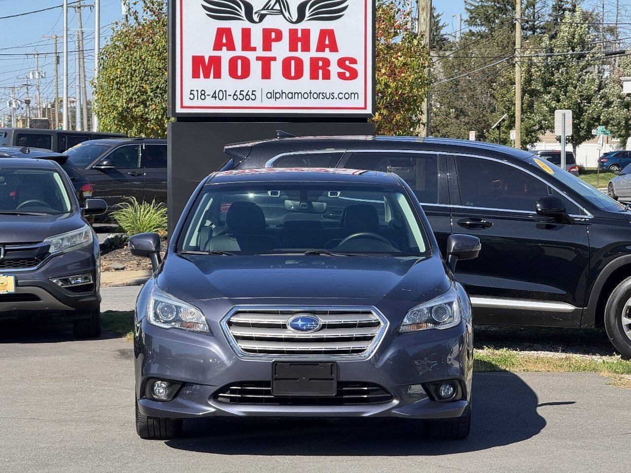 Used 2017 Subaru Legacy 2.5i Limited AWD/4WD image 2